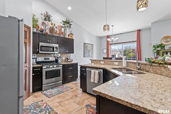 $465,000 | 1110 Lost Tree Drive, Sherman, IL 62684