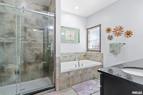 $465,000 | 1110 Lost Tree Drive, Sherman, IL 62684