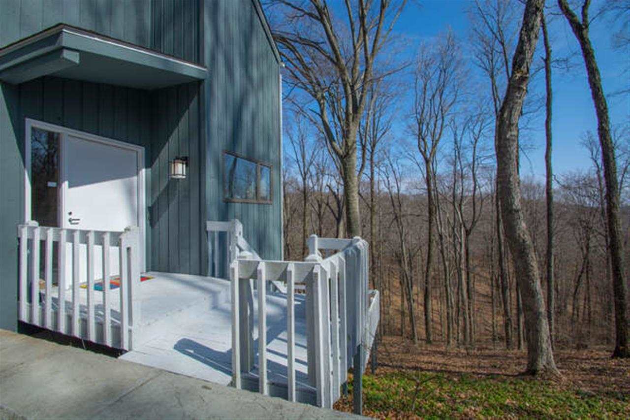5495 East James Road Bloomington, IN 47408 - Photo 3 of 30 Gallery Image 3