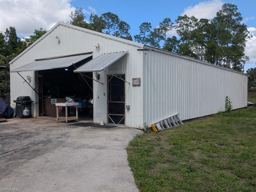 1390 19th Street Southwest Naples, FL 34117 - Photo 5 of 15 Workshop