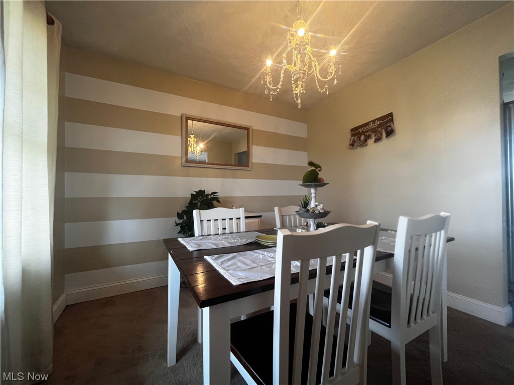 16771 Kinsman Road Middlefield, OH 44062 - Photo 8 of 27 Dining Room