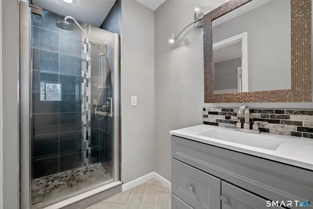 $305,000 | 81 Main Street, Unit 31A, Branford, CT 06405