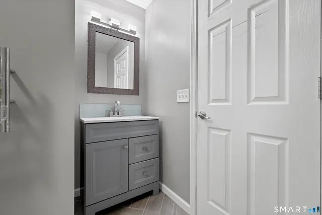 $305,000 | 81 Main Street, Unit 31A, Branford, CT 06405