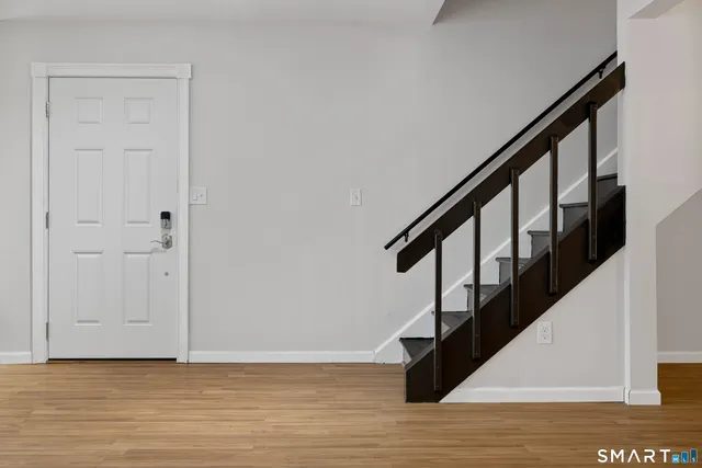 $305,000 | 81 Main Street, Unit 31A, Branford, CT 06405