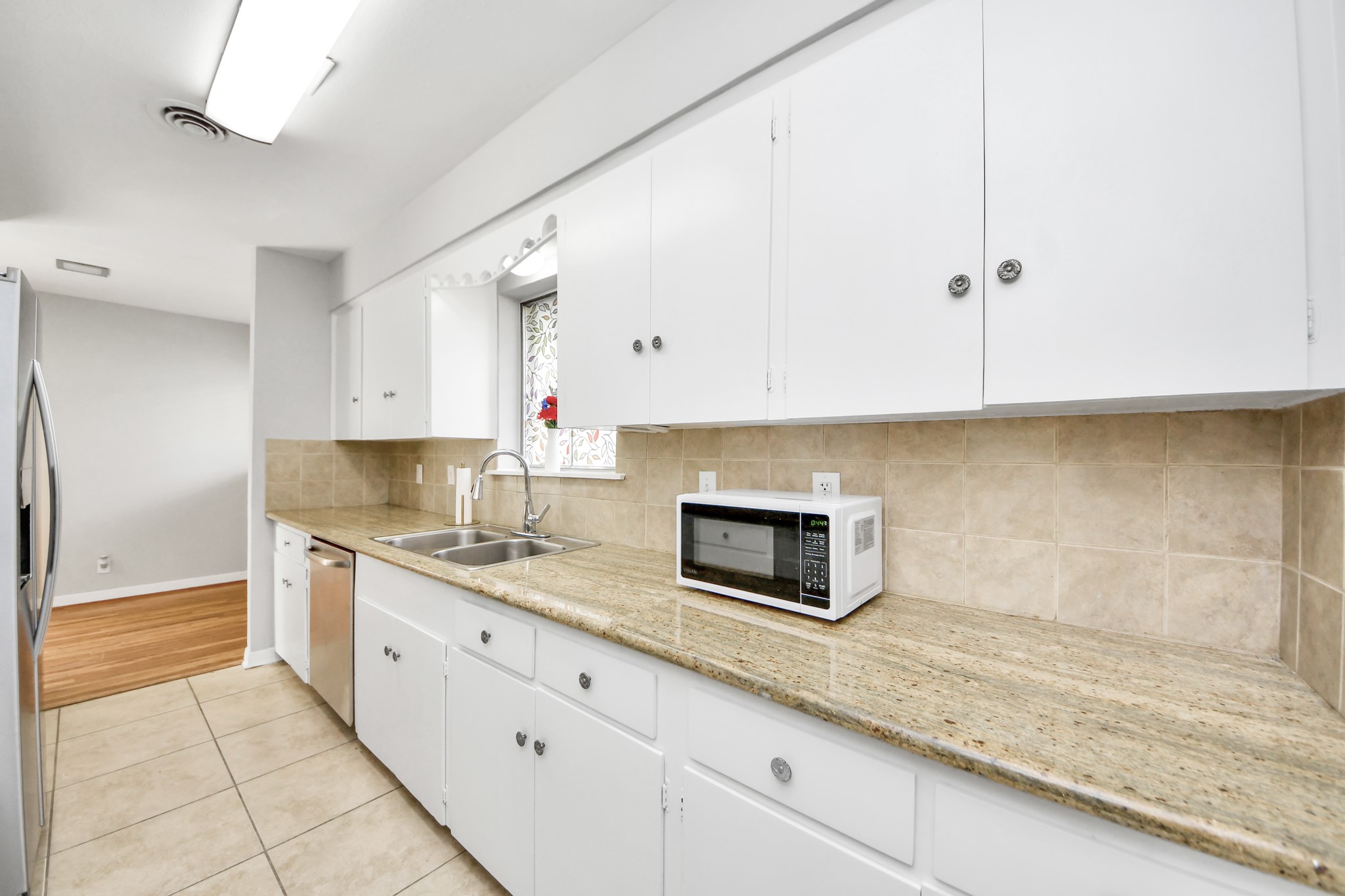 1923 Springrock Lane Houston, TX 77080 - Photo 15 of 46
