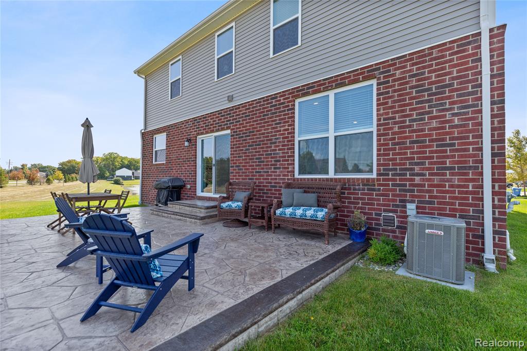 48993 Cold Rise Court Macomb, MI 48042 - Photo 33 of 39 Gallery Image 33