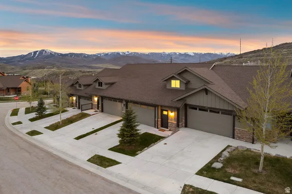 $1,050,000 | 14525 North Asher Way, Unit 55D, Kamas, UT 84036