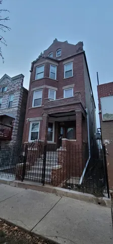 $670,000 | 2306 South Sacramento Avenue, Chicago, IL 60623