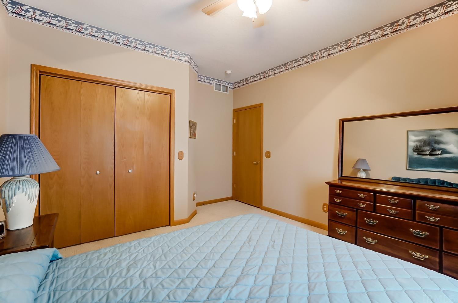 1245 South Zimmer Road Warsaw, IN 46580 - Photo 17 of 29 Gallery Image 17
