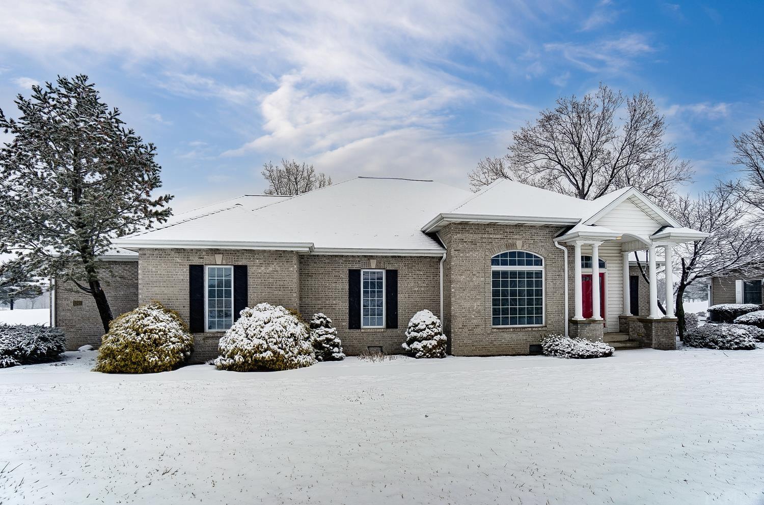 1245 South Zimmer Road Warsaw, IN 46580 - Photo 2 of 29 Gallery Image 2