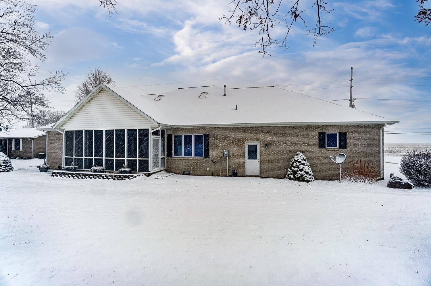 1245 South Zimmer Road Warsaw, IN 46580 - Photo 25 of 29 Gallery Image 25
