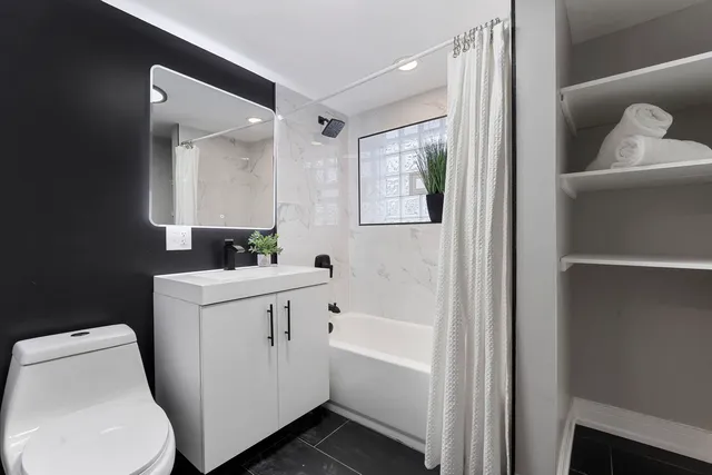 $359,000 | 6101 South Maplewood Avenue, Chicago, IL 60629