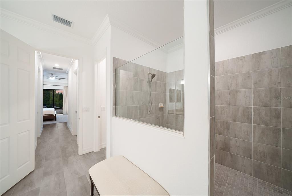 17528 Polo Trail Lakewood Ranch, FL 34211 - Photo 10 of 33
