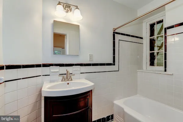 $1,650,000 | 1674 Irving Street Northwest, Washington, DC 20010