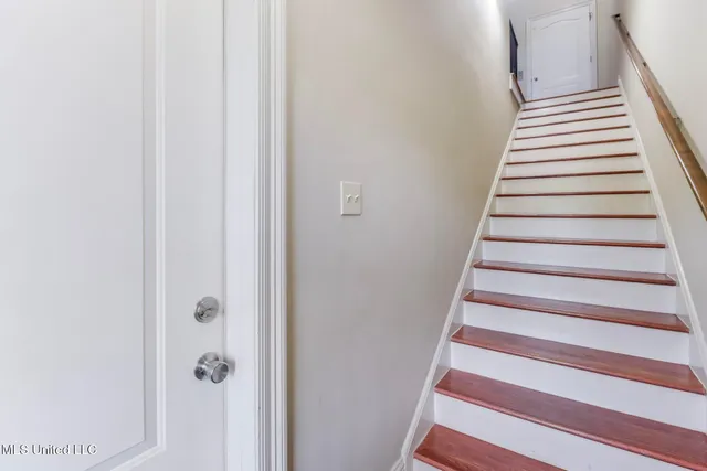 $2,000 | 25 Oak Alley Lane, Long Beach, MS 39560