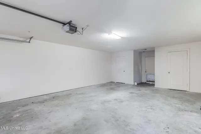 $2,000 | 25 Oak Alley Lane, Long Beach, MS 39560