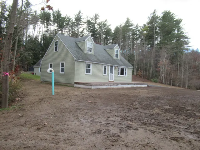 $449,000 | 20 Grandview Road, Bow, NH 03304