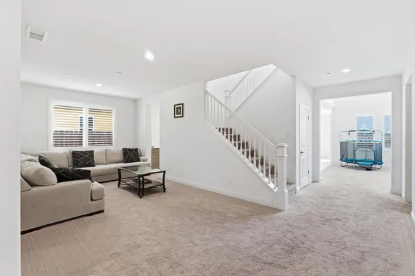 $775,000 | 4188 North Contessa Avenue, Fresno, CA 93723