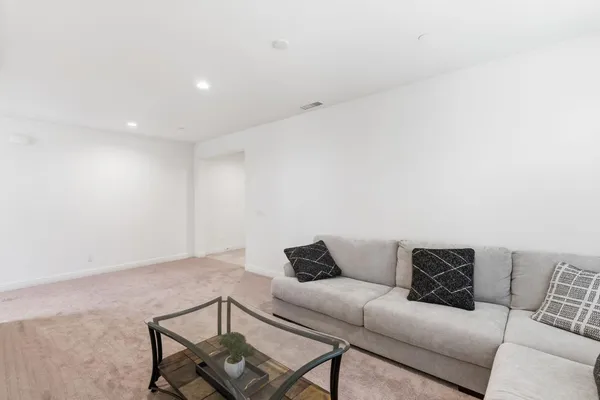 $775,000 | 4188 North Contessa Avenue, Fresno, CA 93723