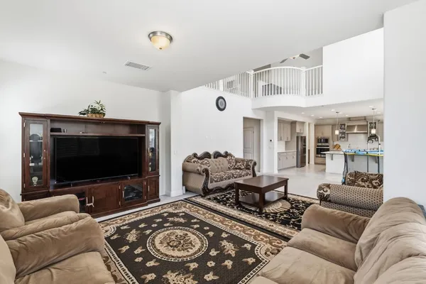 $775,000 | 4188 North Contessa Avenue, Fresno, CA 93723