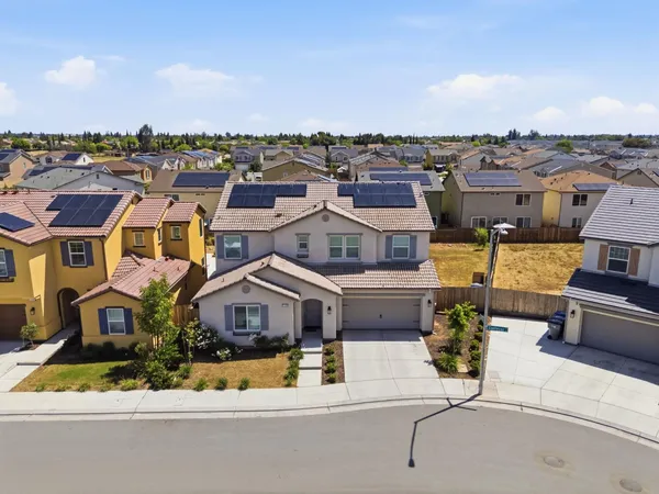 $775,000 | 4188 North Contessa Avenue, Fresno, CA 93723