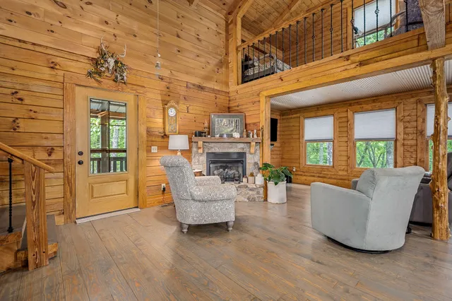 a view of a storage & utility room