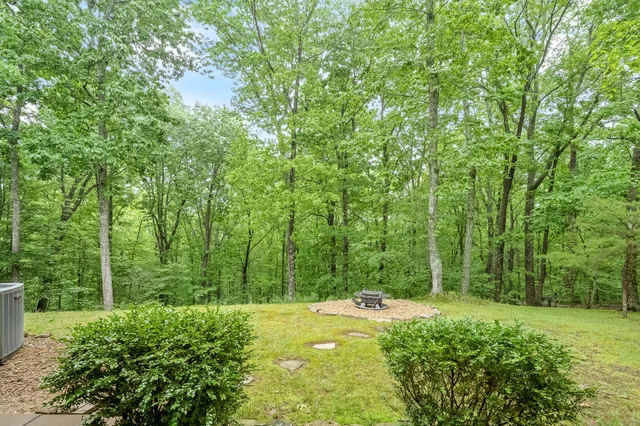 $499,900 | 154 Whitetail Lane, Belvidere, TN 37306