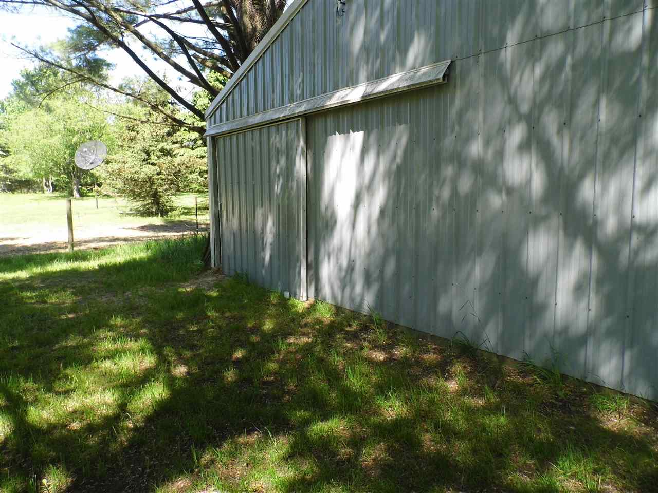 10137 South 13 Road Cadillac, MI 49601 - Photo 12 of 18 1833518-11.JPG