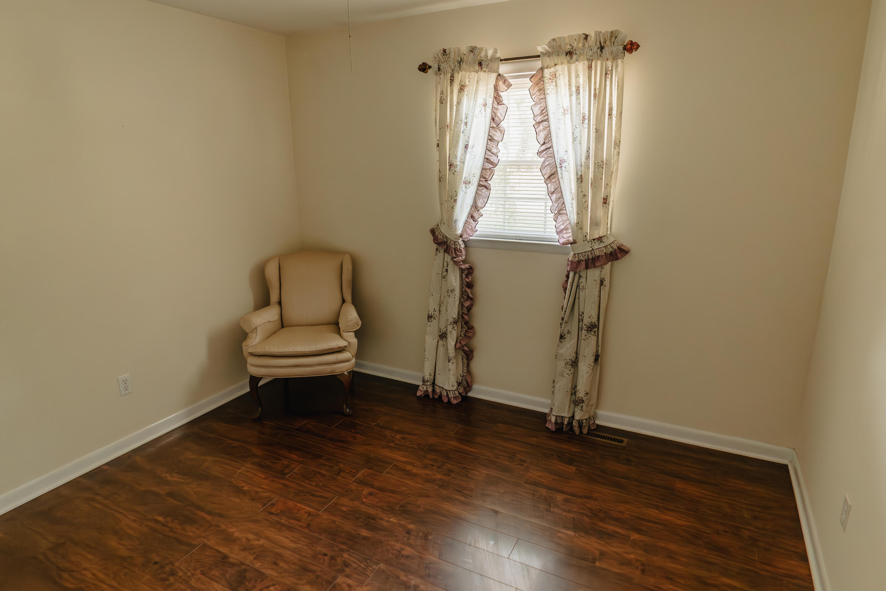 463 Snow Road Russell Springs, KY 42642 - Photo 22 of 54 463 Snow Road-14