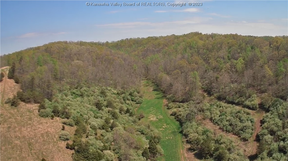 4131 Green Valley Road Huntington, WV 25701 - Photo 38 of 40 Gallery Image 38