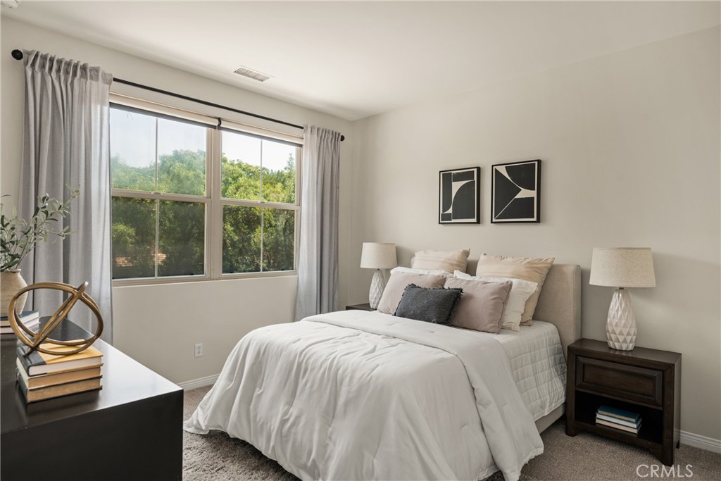 24 Wheatberry Irvine, CA 92618 - Photo 17 of 29