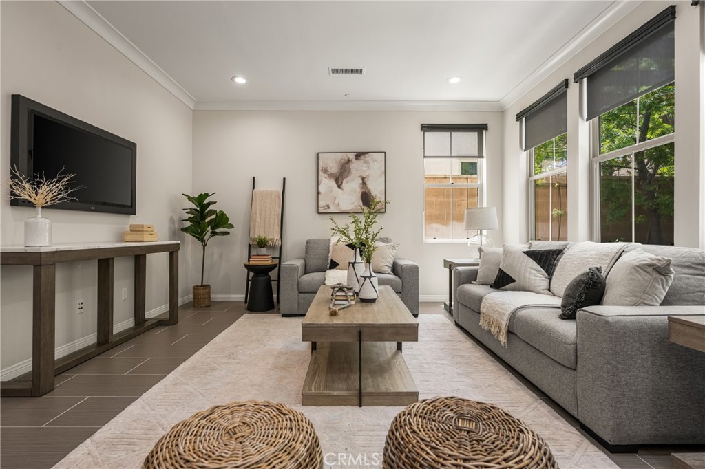 24 Wheatberry Irvine, CA 92618 - Photo 5 of 29