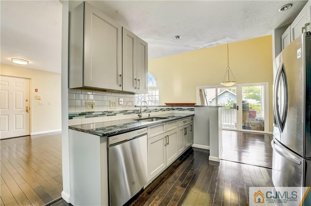 434 Edpas Road New Brunswick, NJ 08901 - Photo 12 of 41