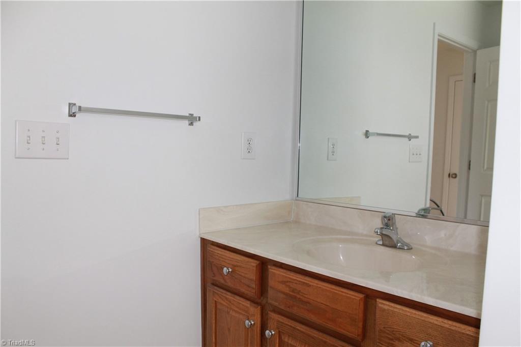 2320 Scouting Court High Point, NC 27265 - Photo 31 of 38