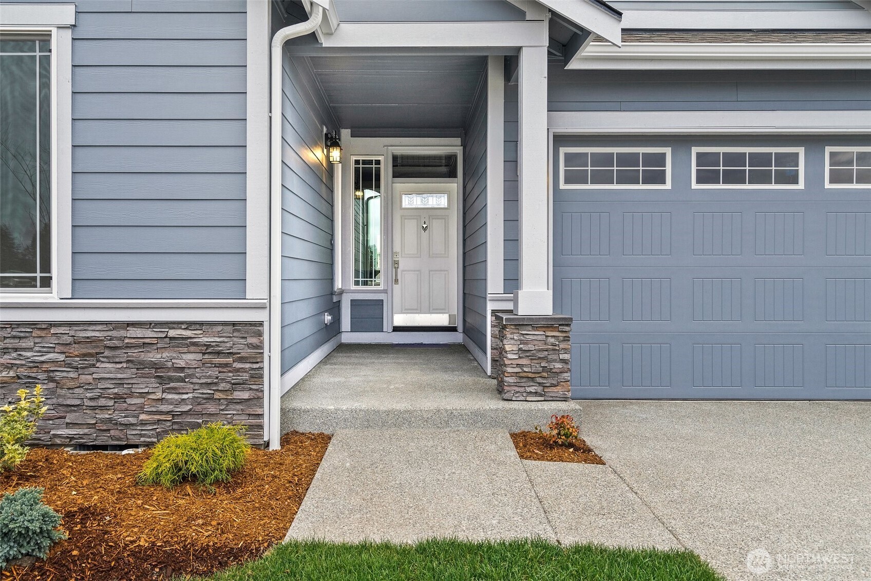 9644 7th Way Southeast Lacey, WA 98513 - Photo 2 of 38