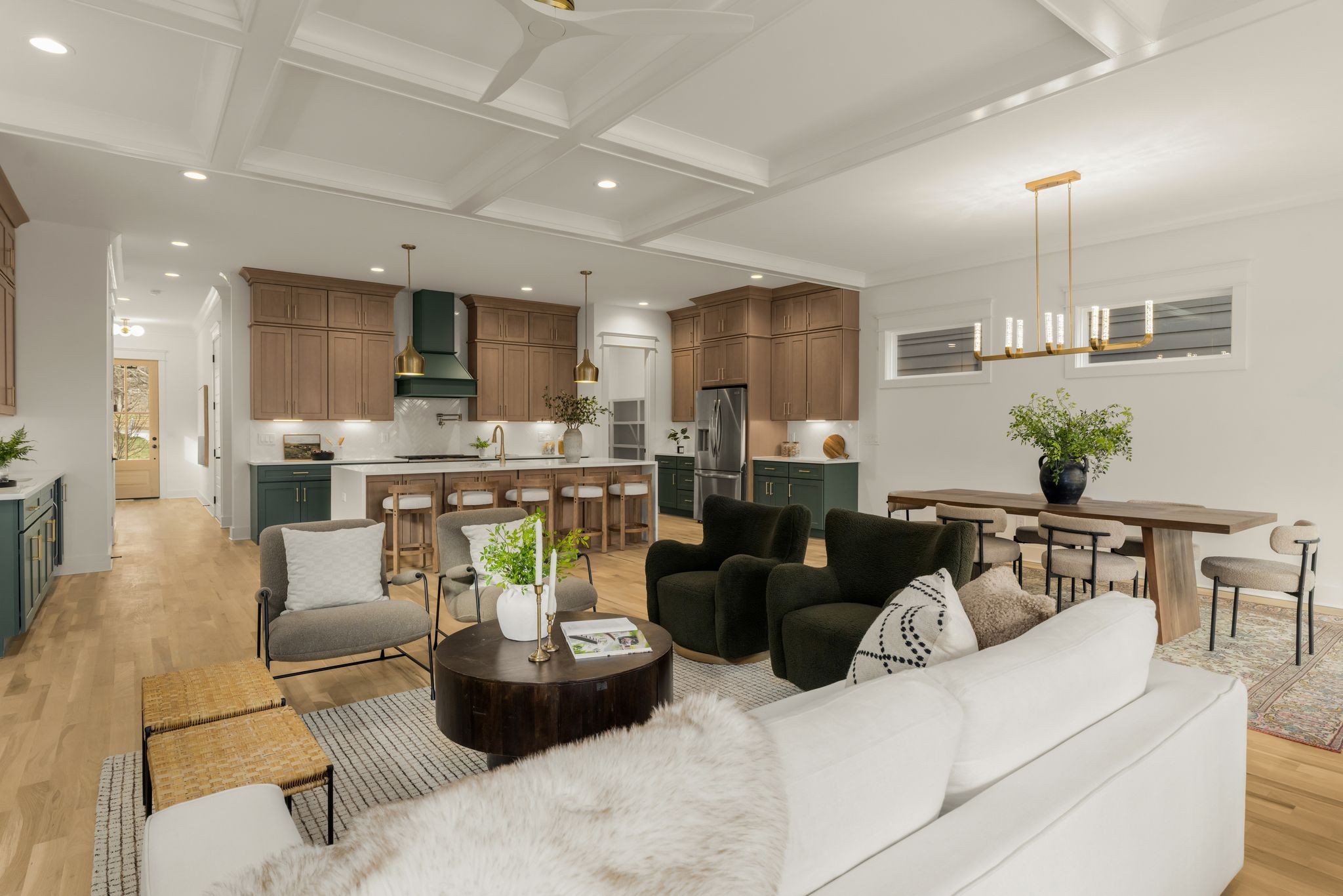 2512 Sheridan Road Nashville, TN 37206 - Photo 13 of 45 a living room with furniture and a view of kitchen