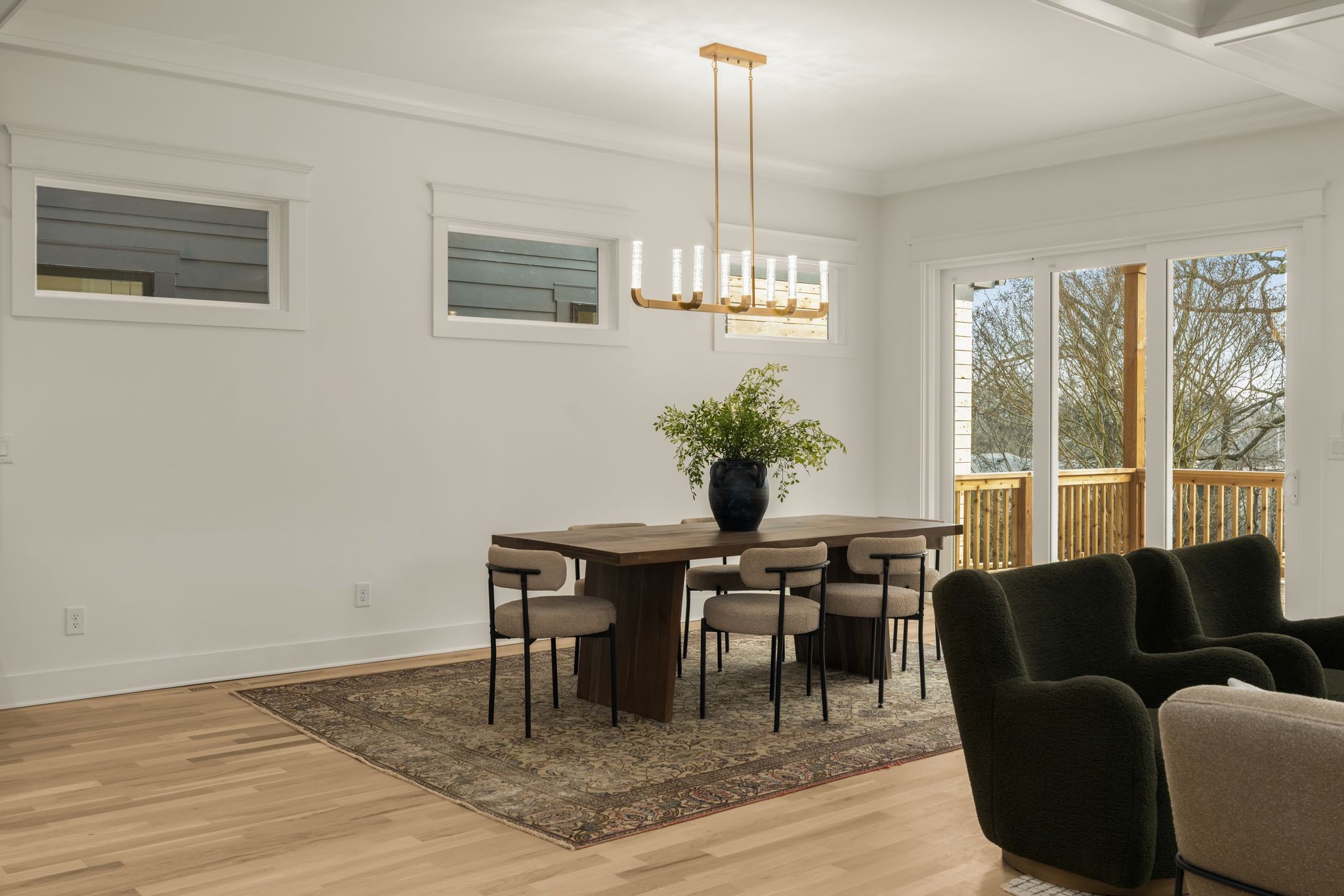 2512 Sheridan Road Nashville, TN 37206 - Photo 14 of 45 a view of a livingroom with furniture and window