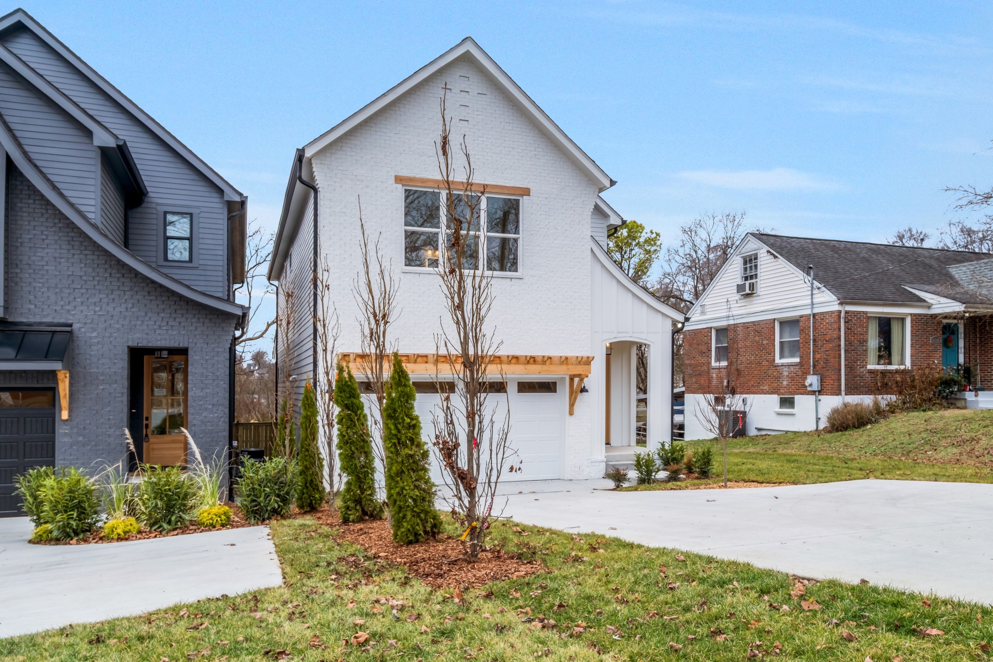 2512 Sheridan Road Nashville, TN 37206 - Photo 3 of 45