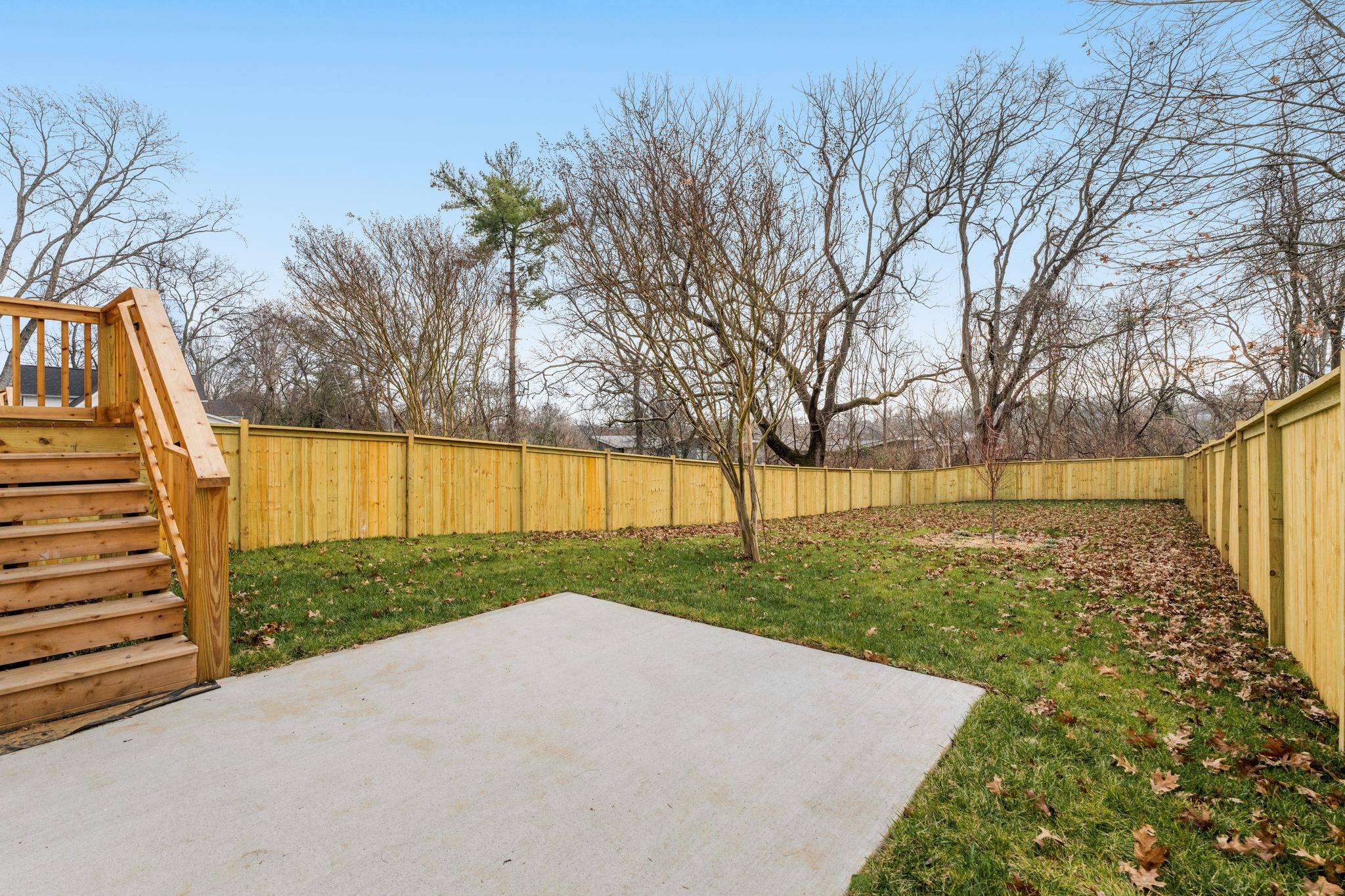 2512 Sheridan Road Nashville, TN 37206 - Photo 43 of 45 a view of backyard with green space