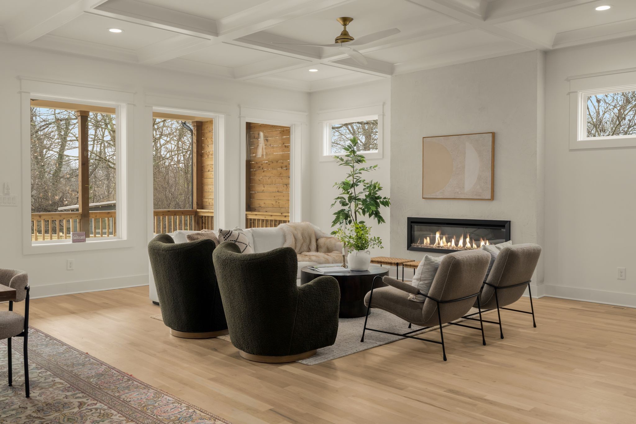 2512 Sheridan Road Nashville, TN 37206 - Photo 10 of 45 a living room with furniture and a window
