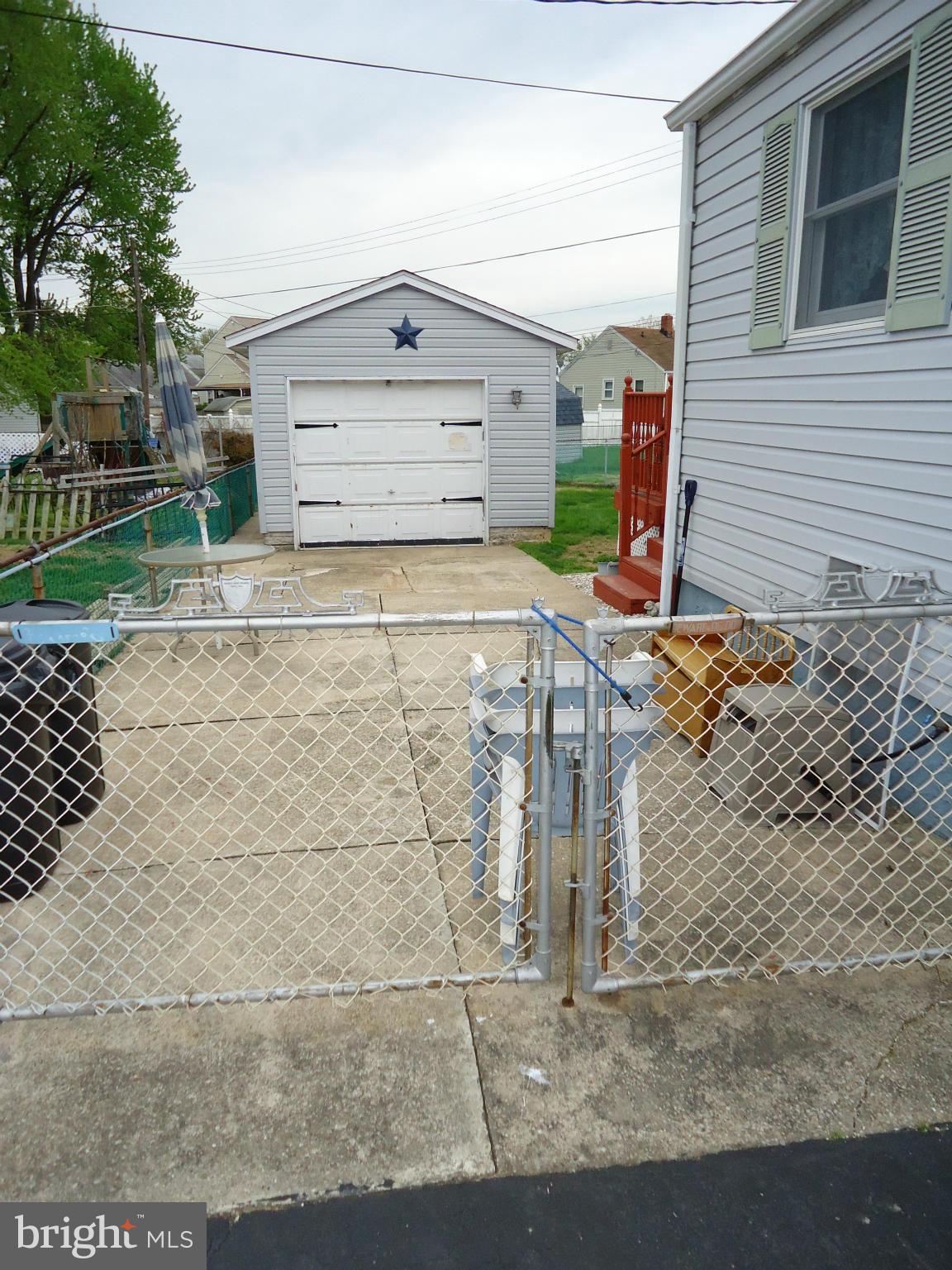 13 German Hill Road Baltimore, MD 21222 - Photo 6 of 15 a view of garage