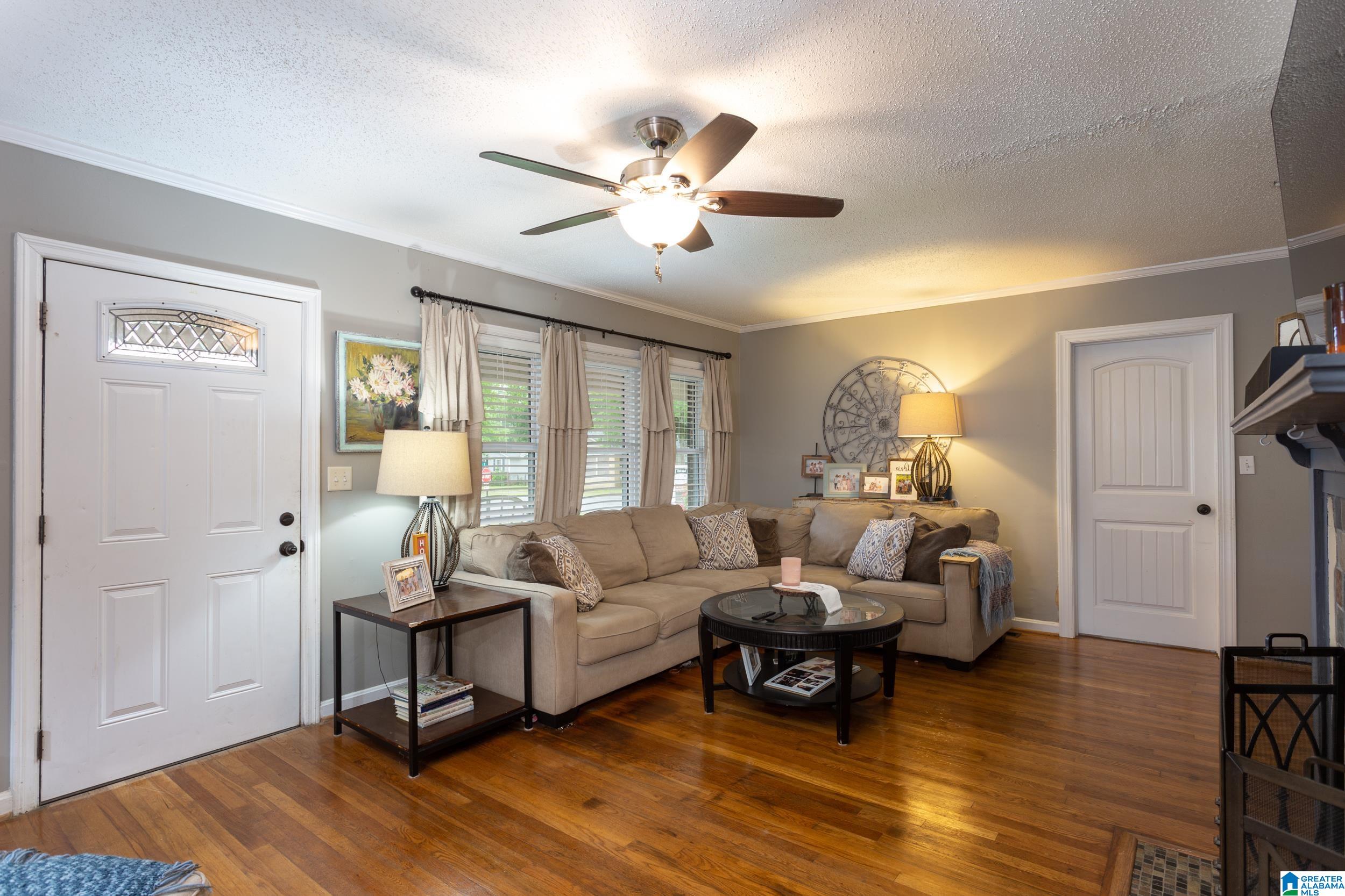 300 5th Avenue Oneonta, AL 35121 - Photo 4 of 35