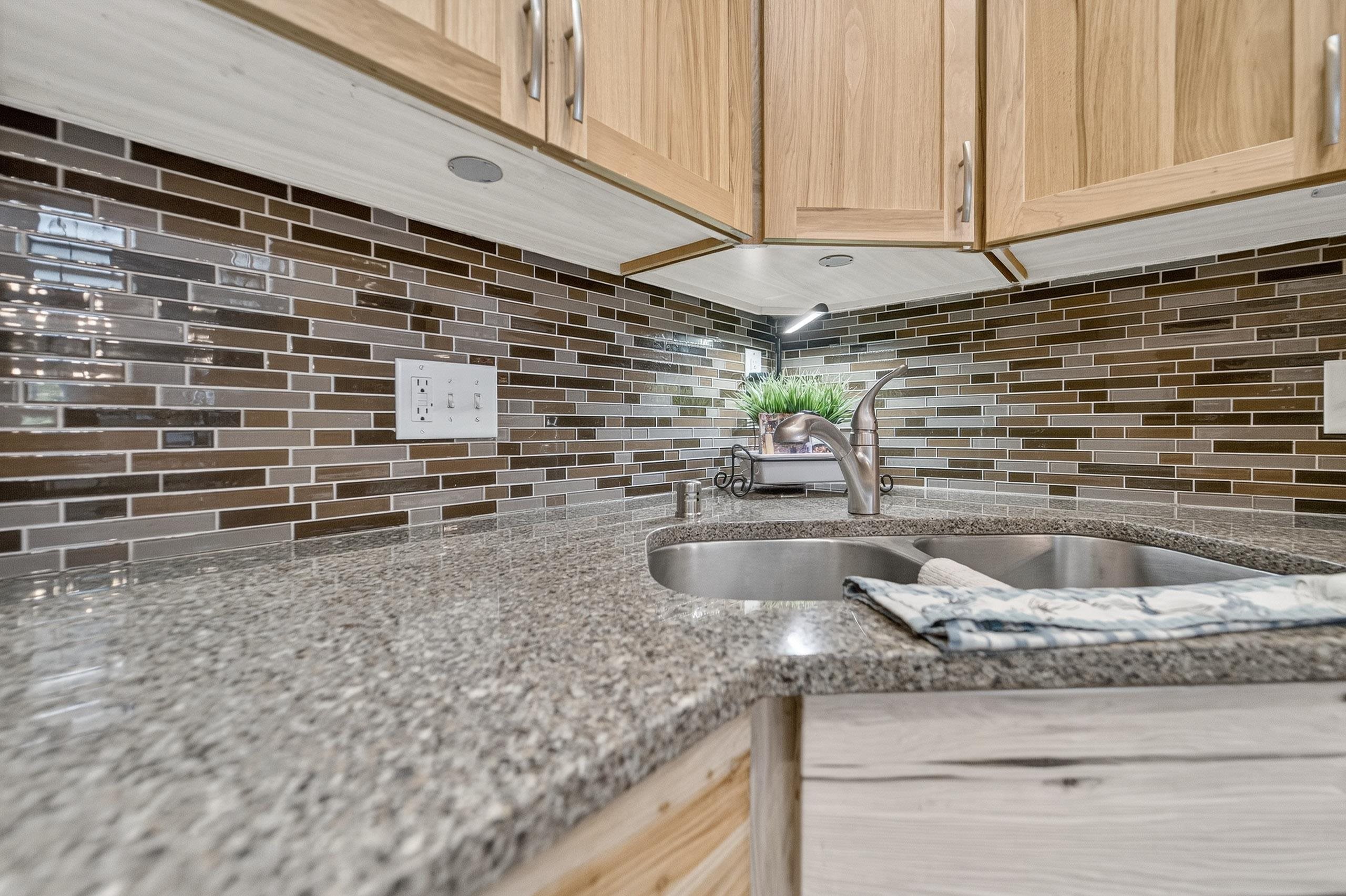 1020 Kettle Court Verona, WI 53593 - Photo 4 of 34