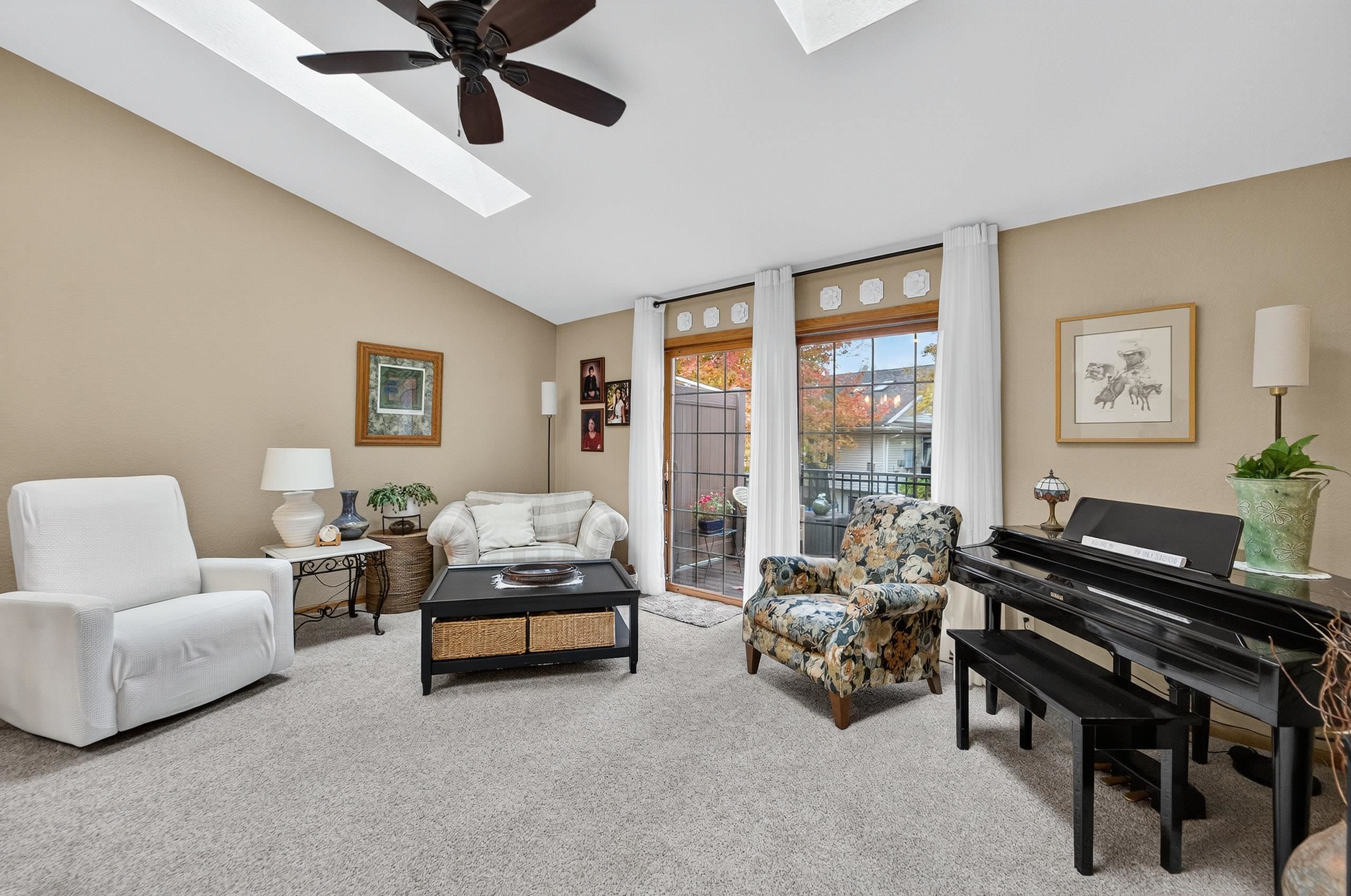 1020 Kettle Court Verona, WI 53593 - Photo 7 of 34