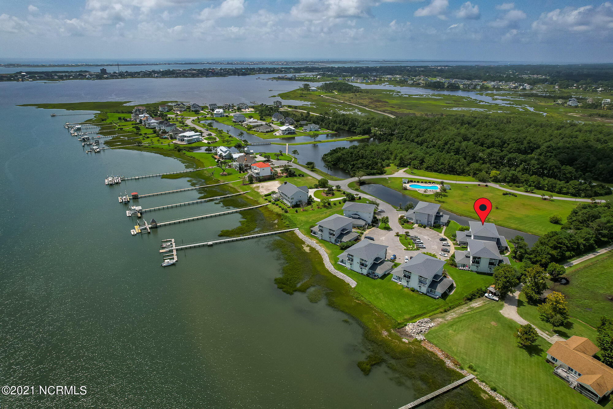 800 Country Club Road, Unit 30 Morehead City, NC 28557 - Photo 1 of 55 Haystacks condo