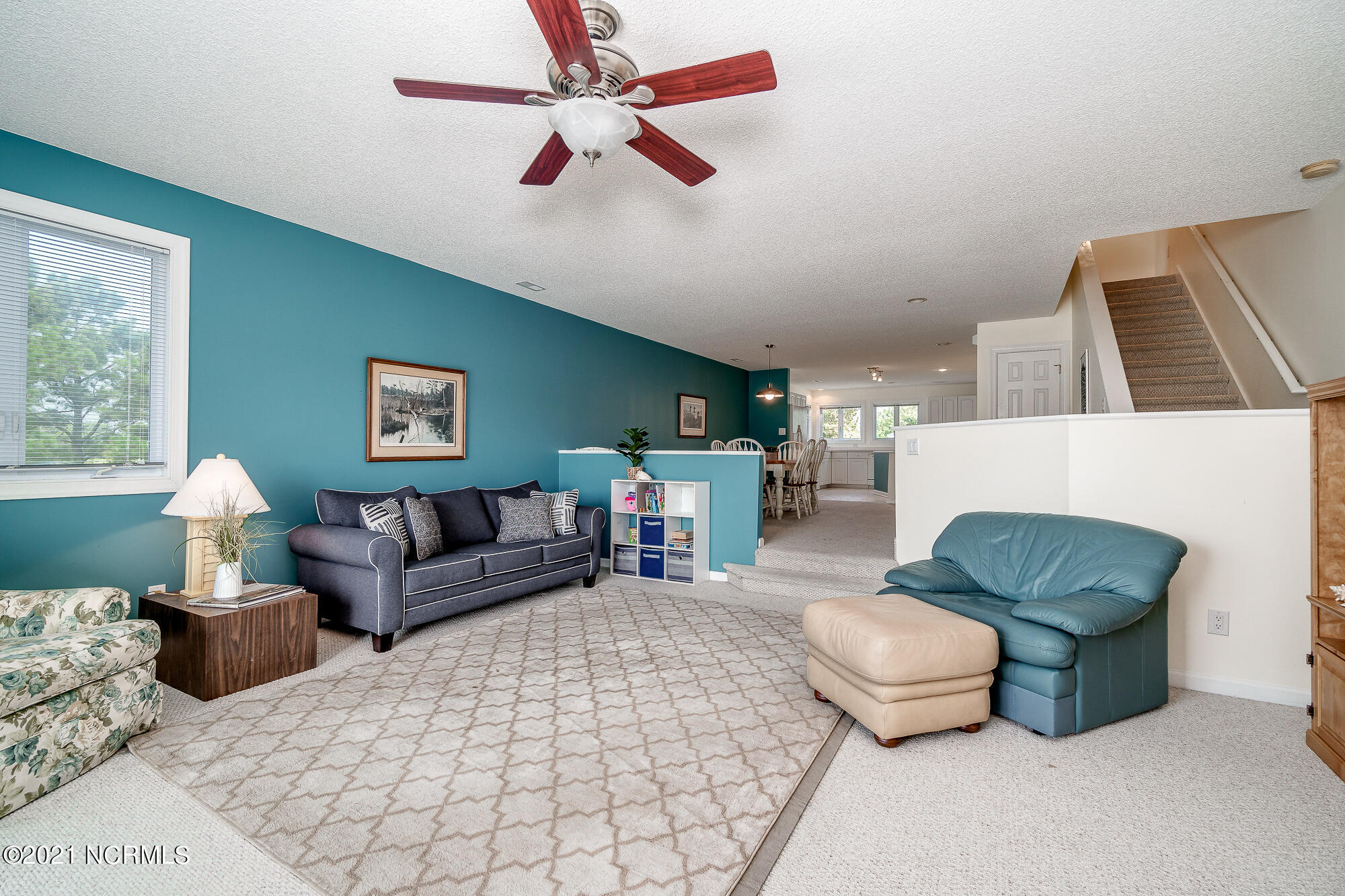800 Country Club Road, Unit 30 Morehead City, NC 28557 - Photo 2 of 55 Open concept living area