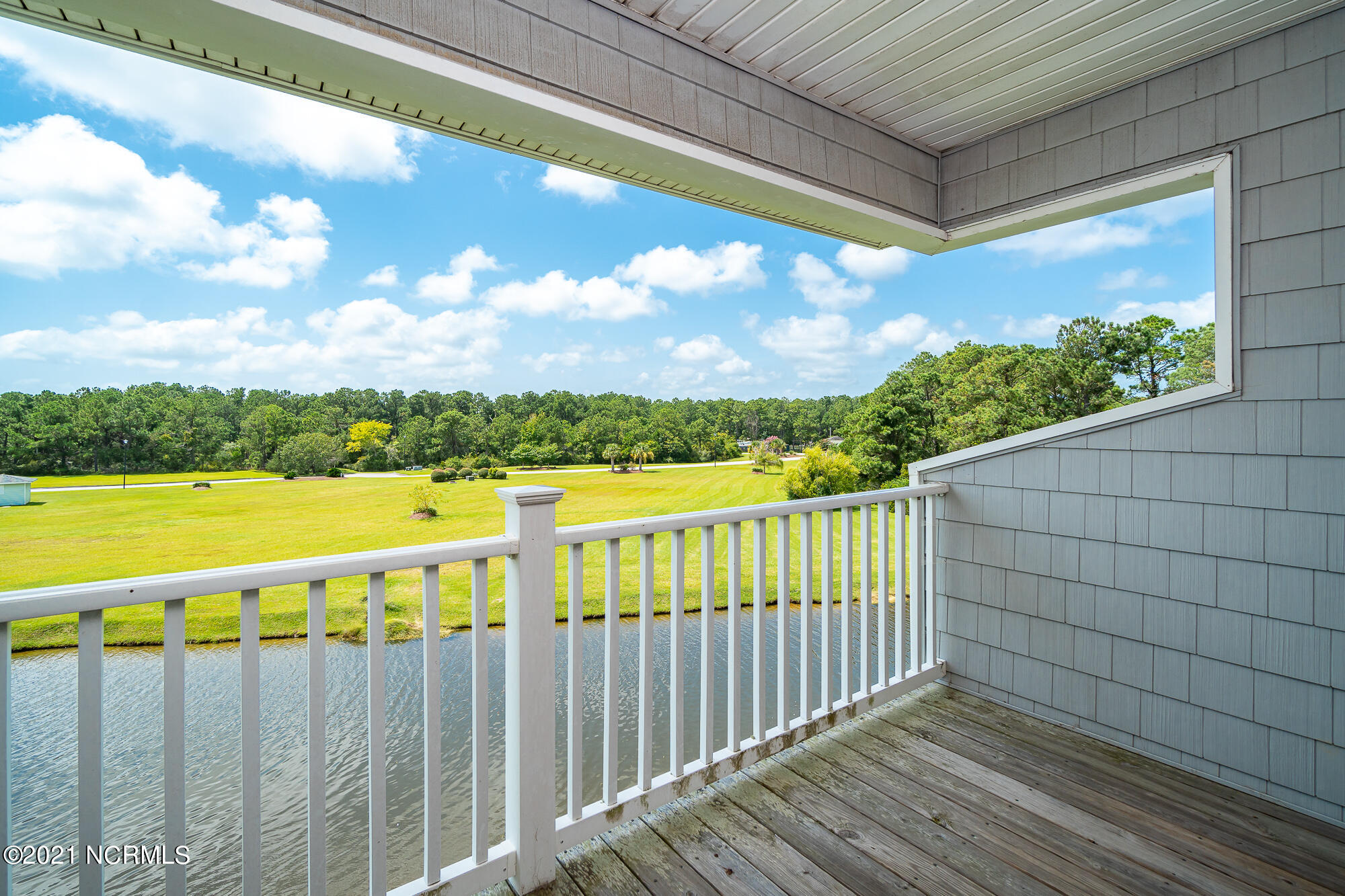 800 Country Club Road, Unit 30 Morehead City, NC 28557 - Photo 28 of 55 Private covered porch off bedroom