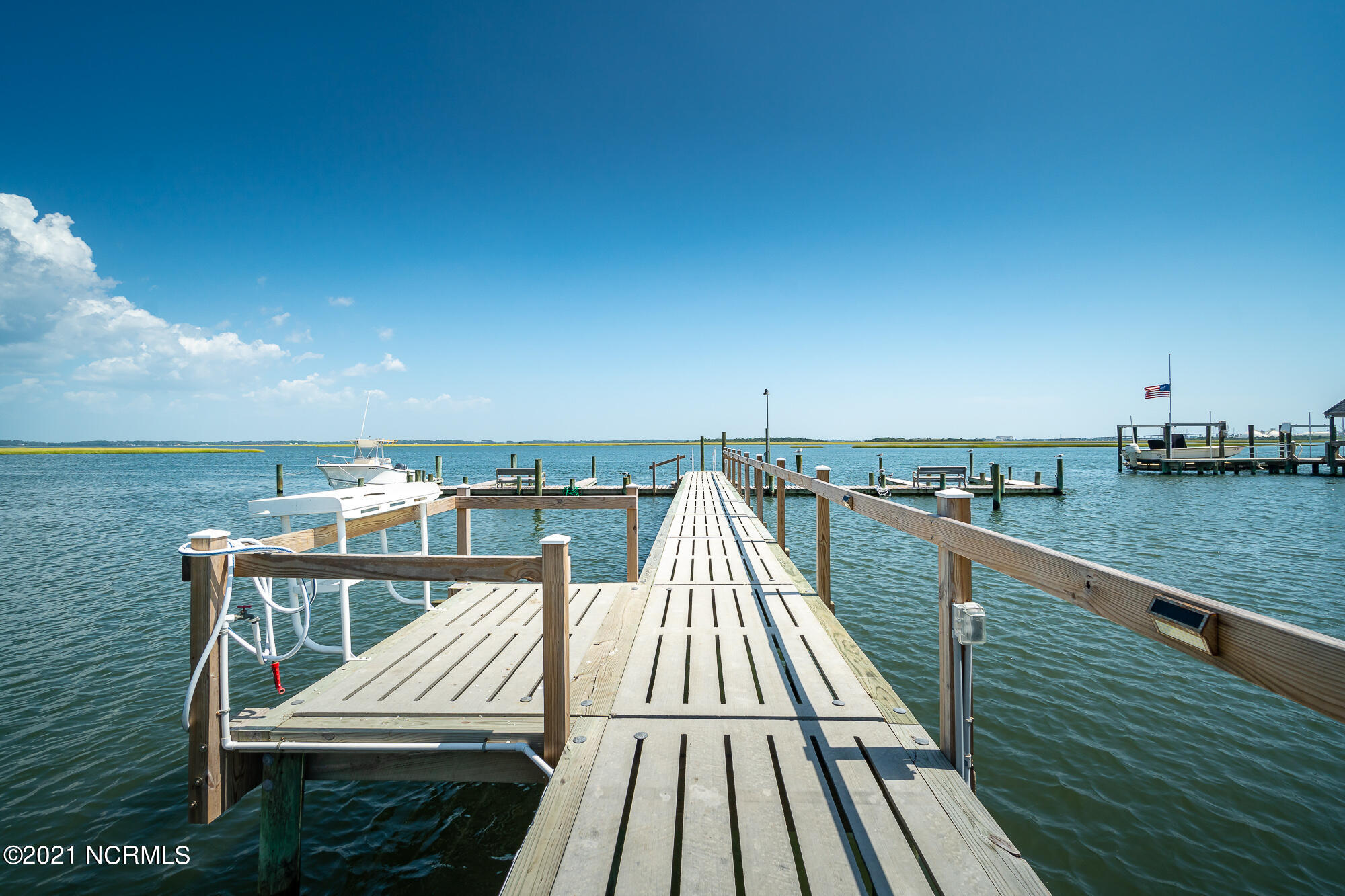 800 Country Club Road, Unit 30 Morehead City, NC 28557 - Photo 49 of 55 Community Dock