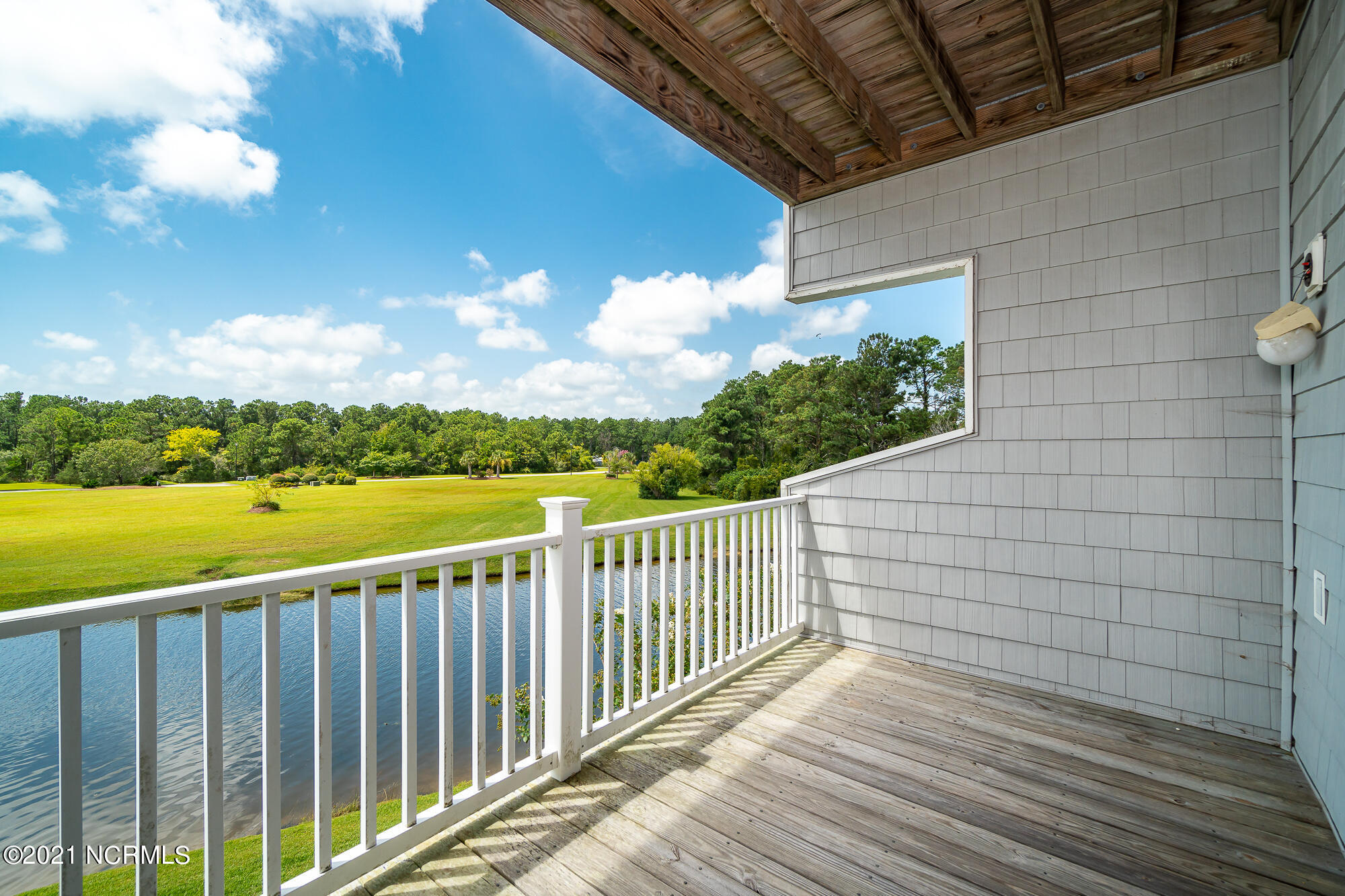 800 Country Club Road, Unit 30 Morehead City, NC 28557 - Photo 6 of 55 Covered porch off LR and BR