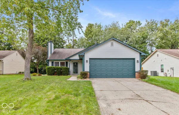 $309,900 | 11450 Cherry Blossom W Drive, Fishers, IN 46038